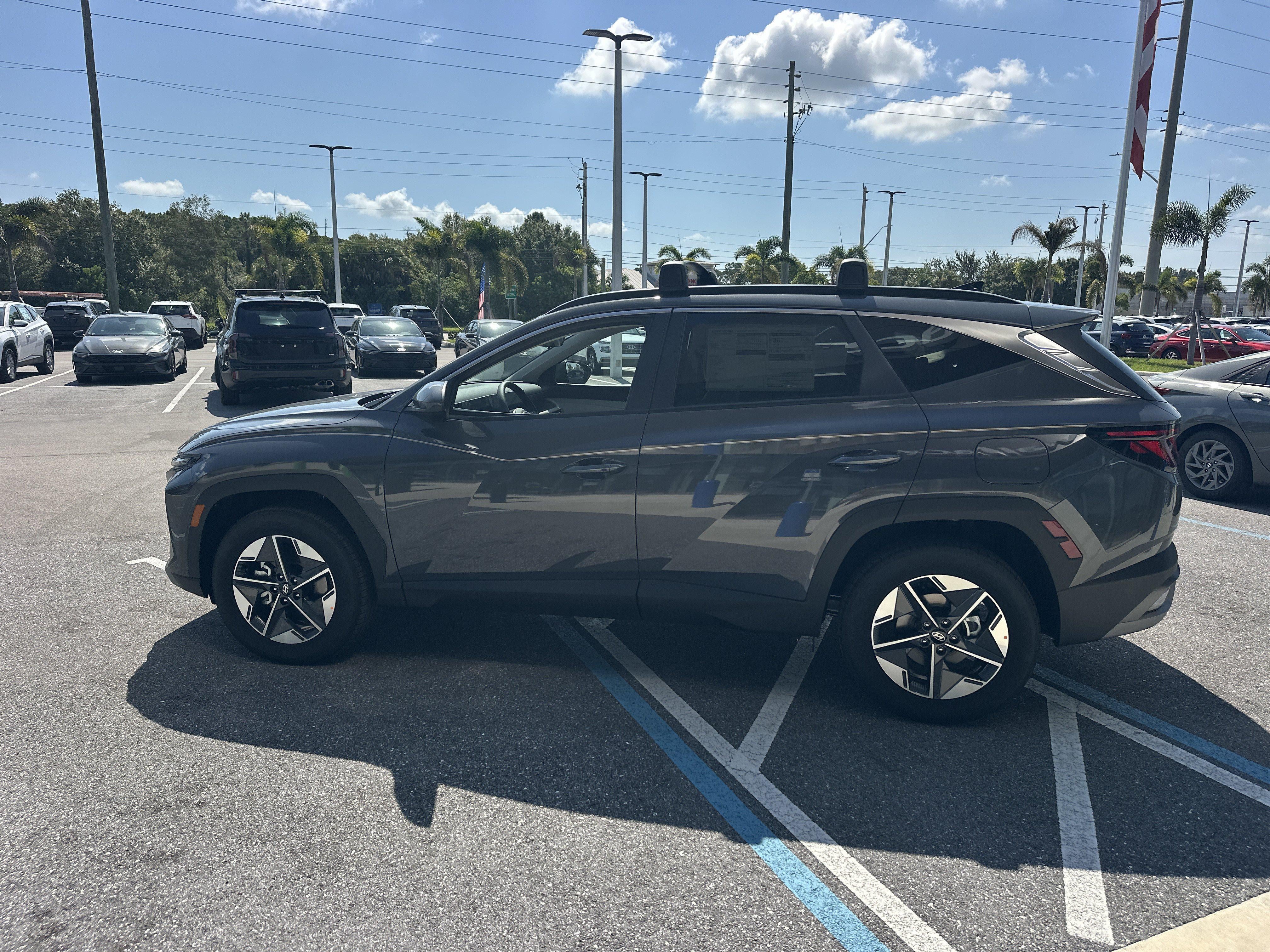2026 Hyundai TUCSON SEL