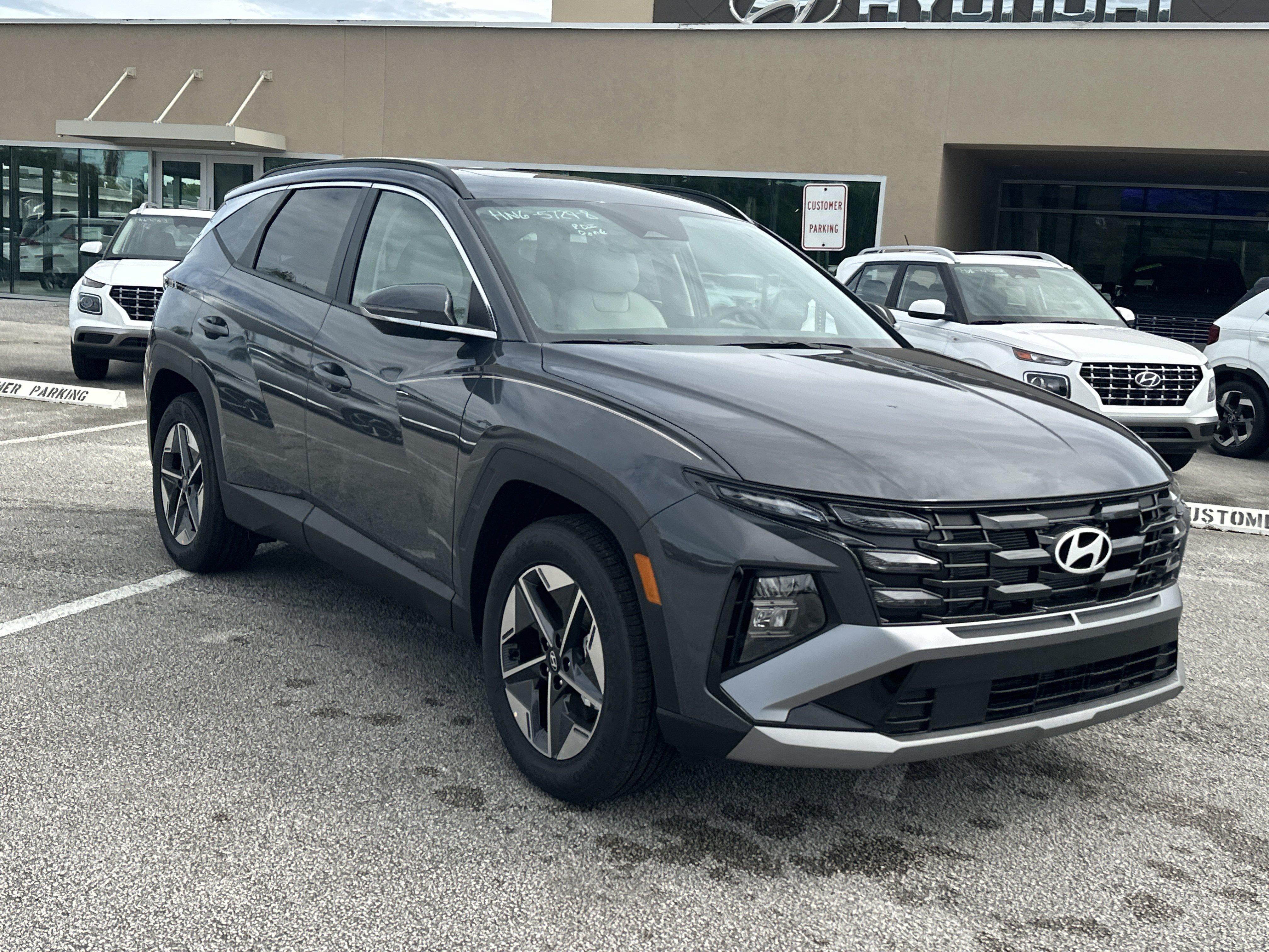 2026 Hyundai TUCSON SEL Premium
