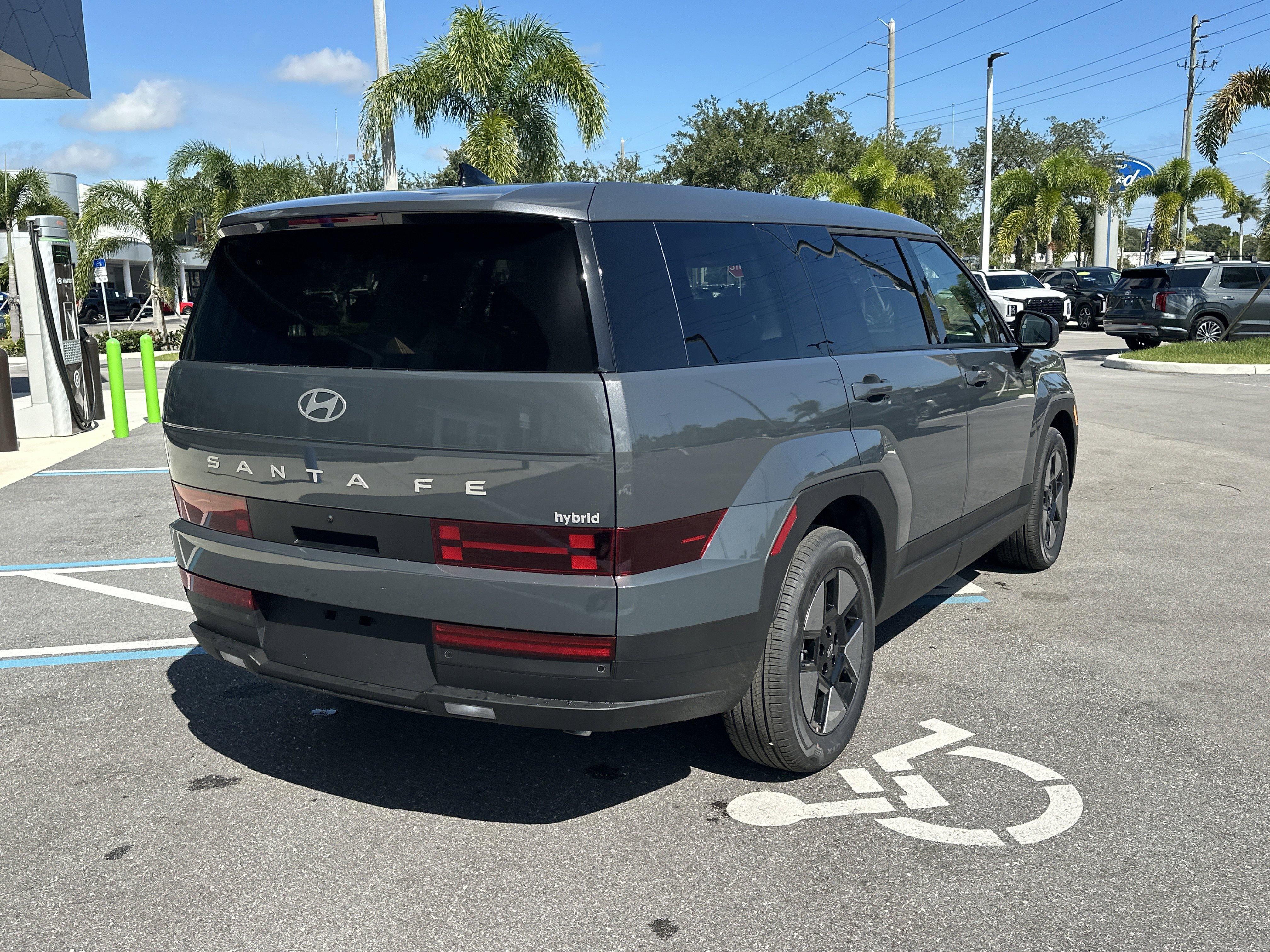 2026 Hyundai SANTA FE HYBRID SE