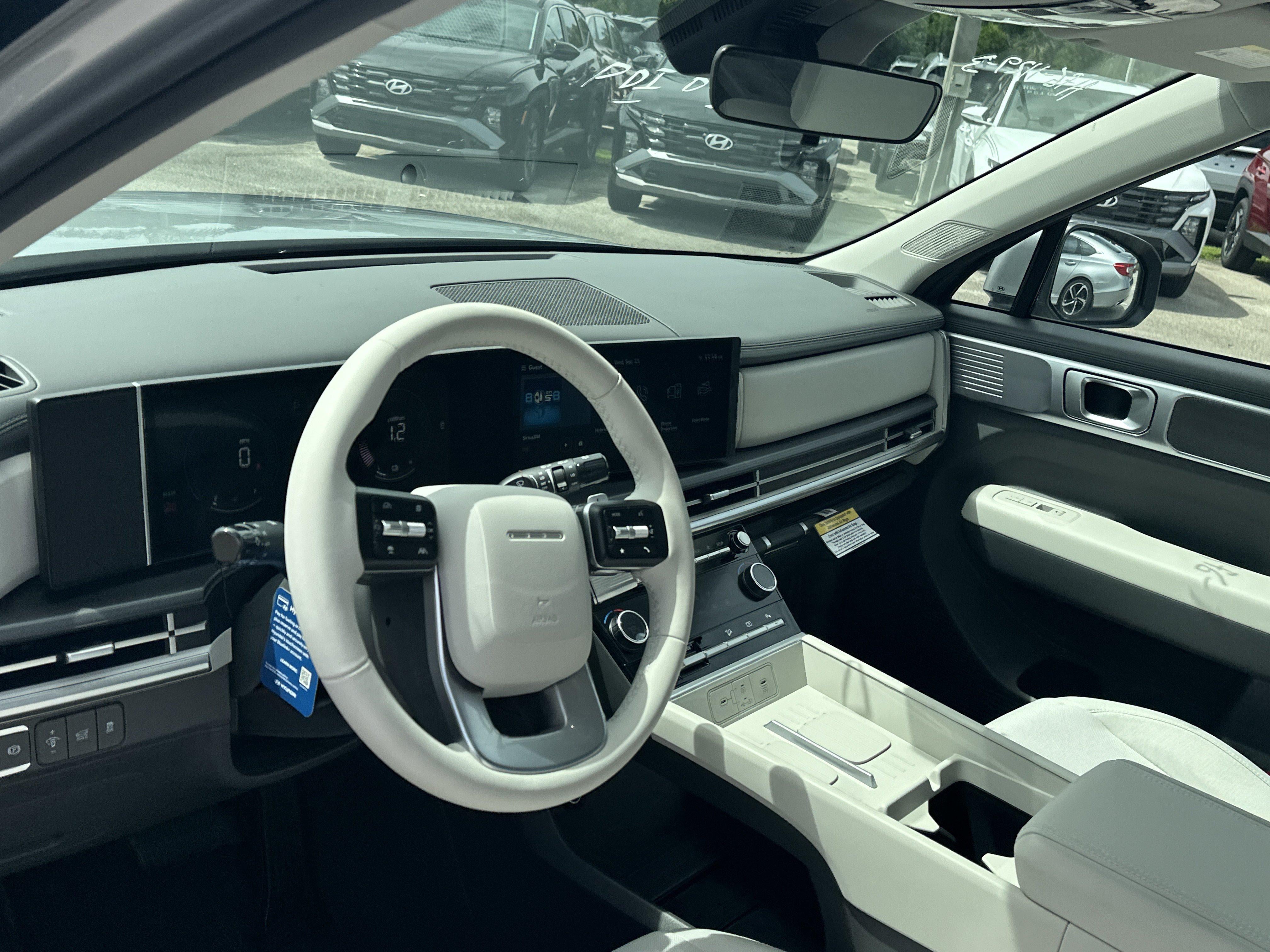 2026 Hyundai SANTA FE HYBRID SE