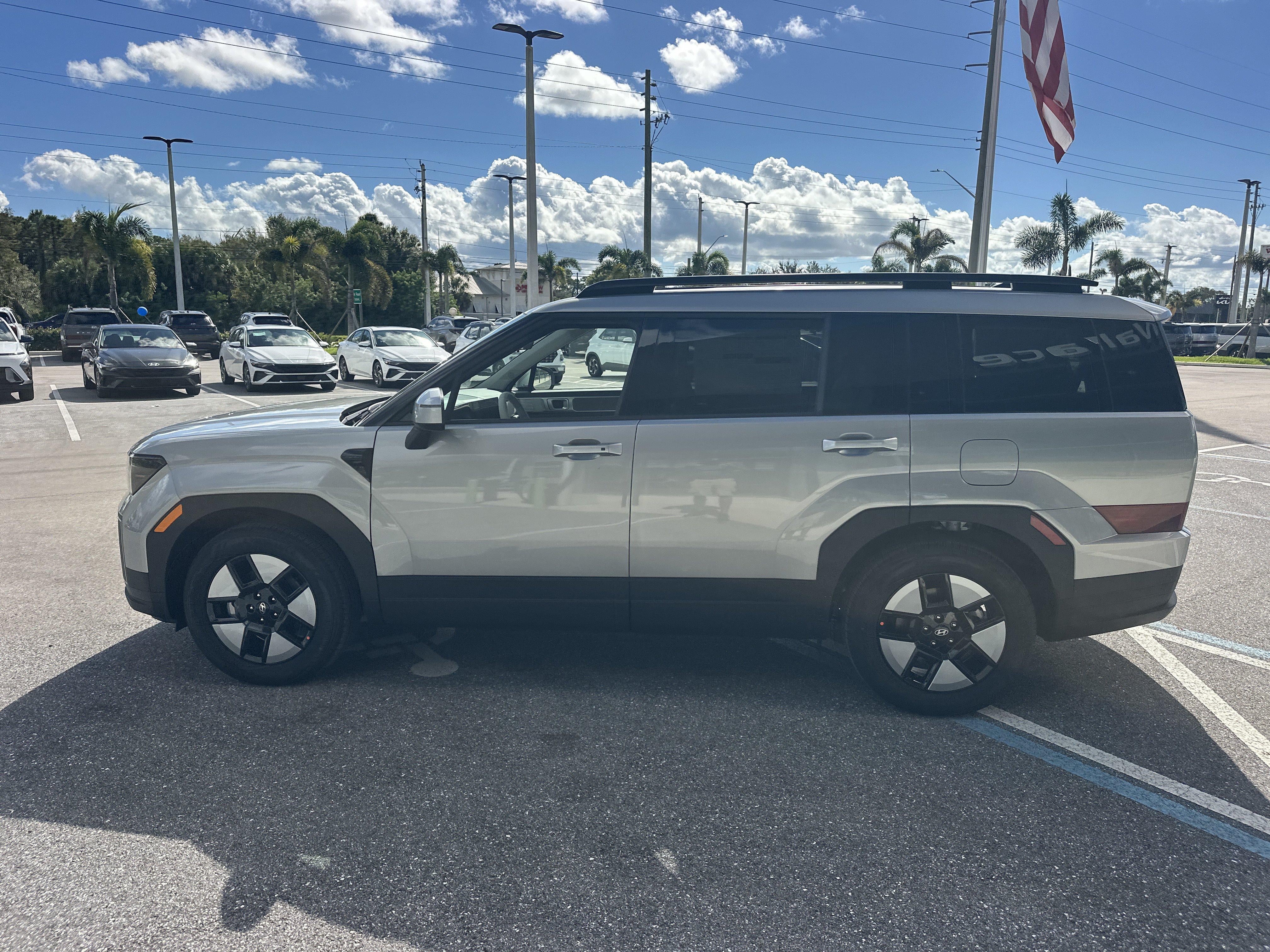 2027 Hyundai SANTA FE HYBRID SEL