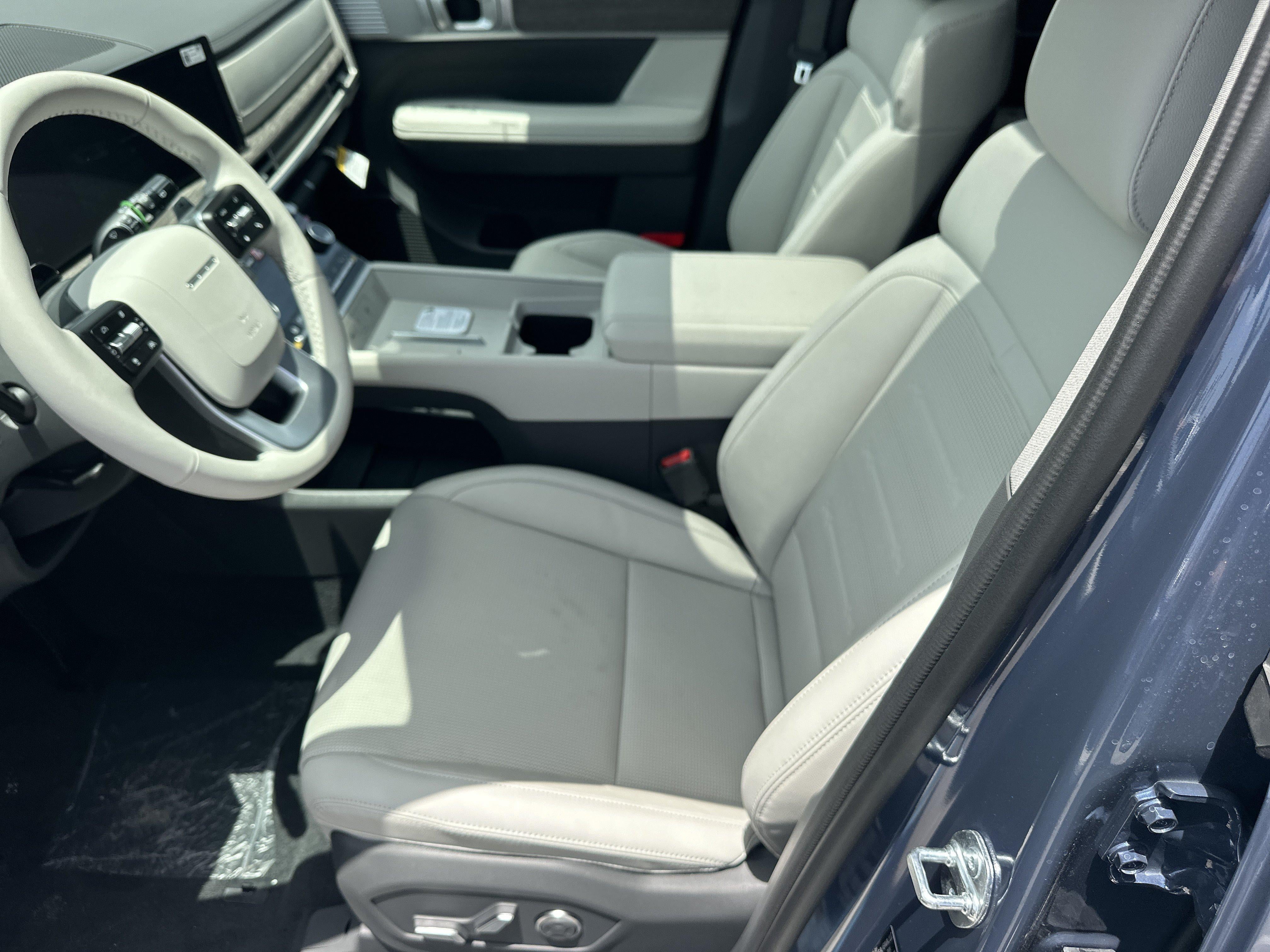 2026 Hyundai SANTA FE Limited 6P