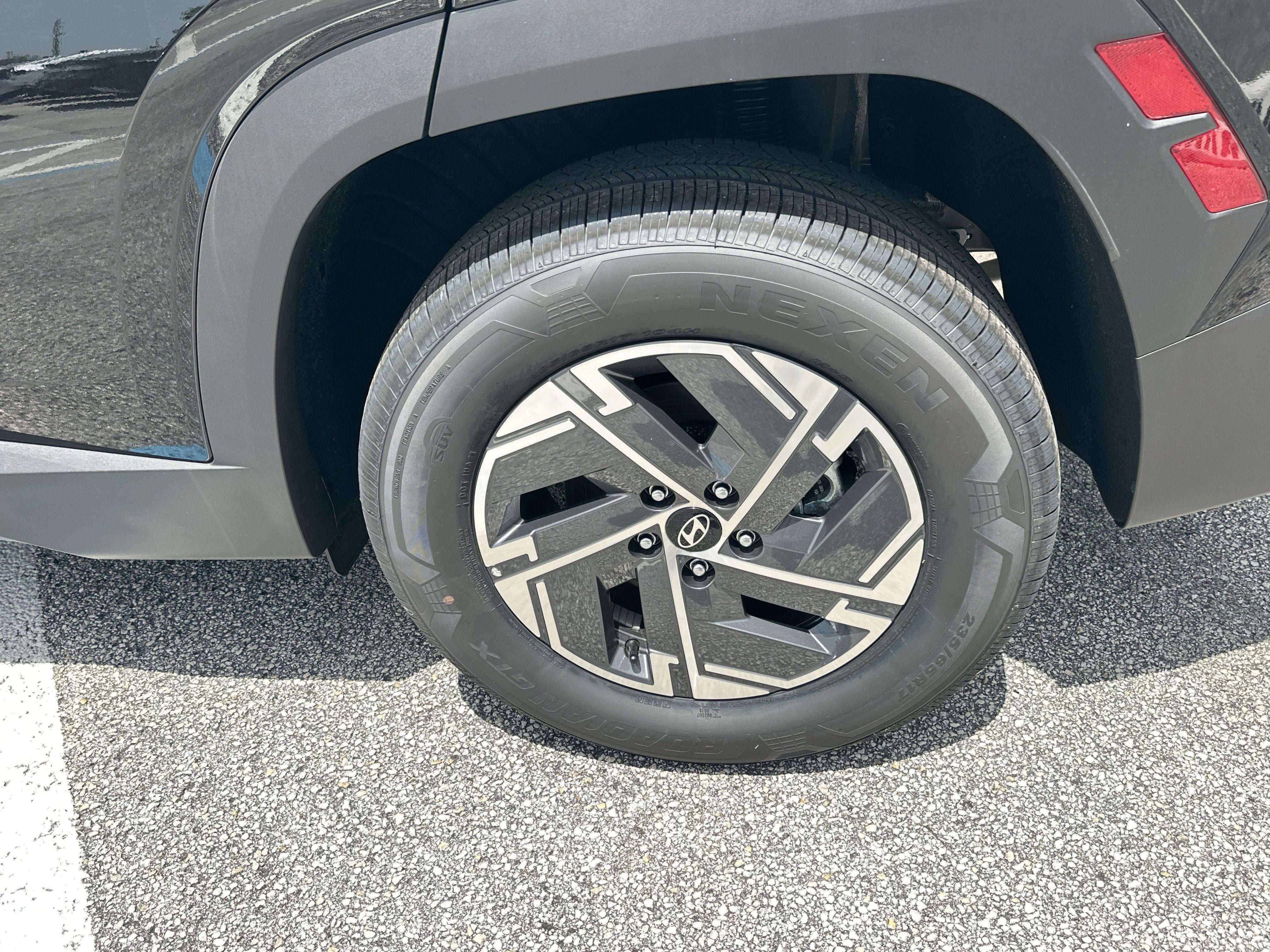 2026 Hyundai TUCSON HYBRID Blue SE