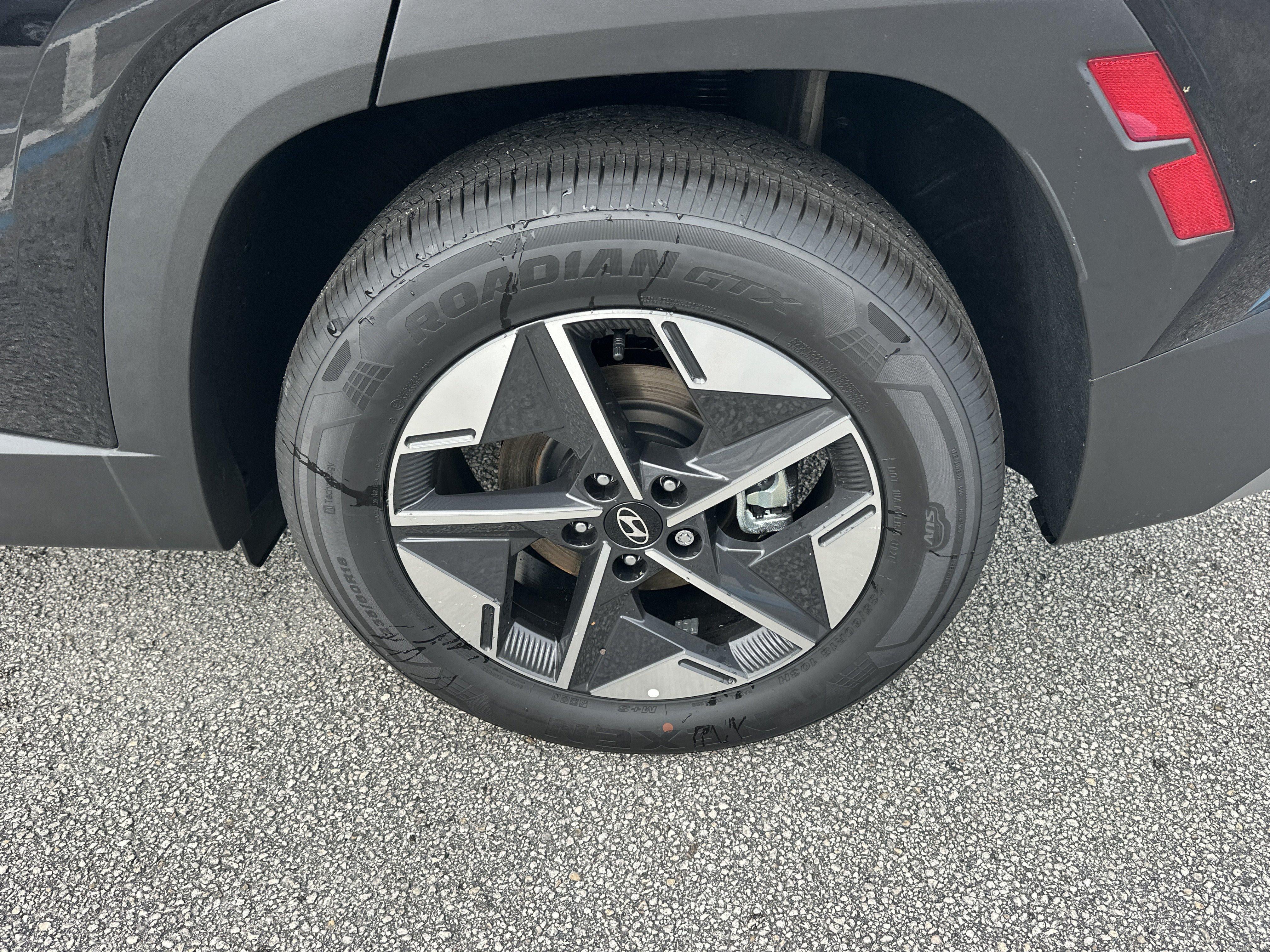 2026 Hyundai TUCSON HYBRID SEL