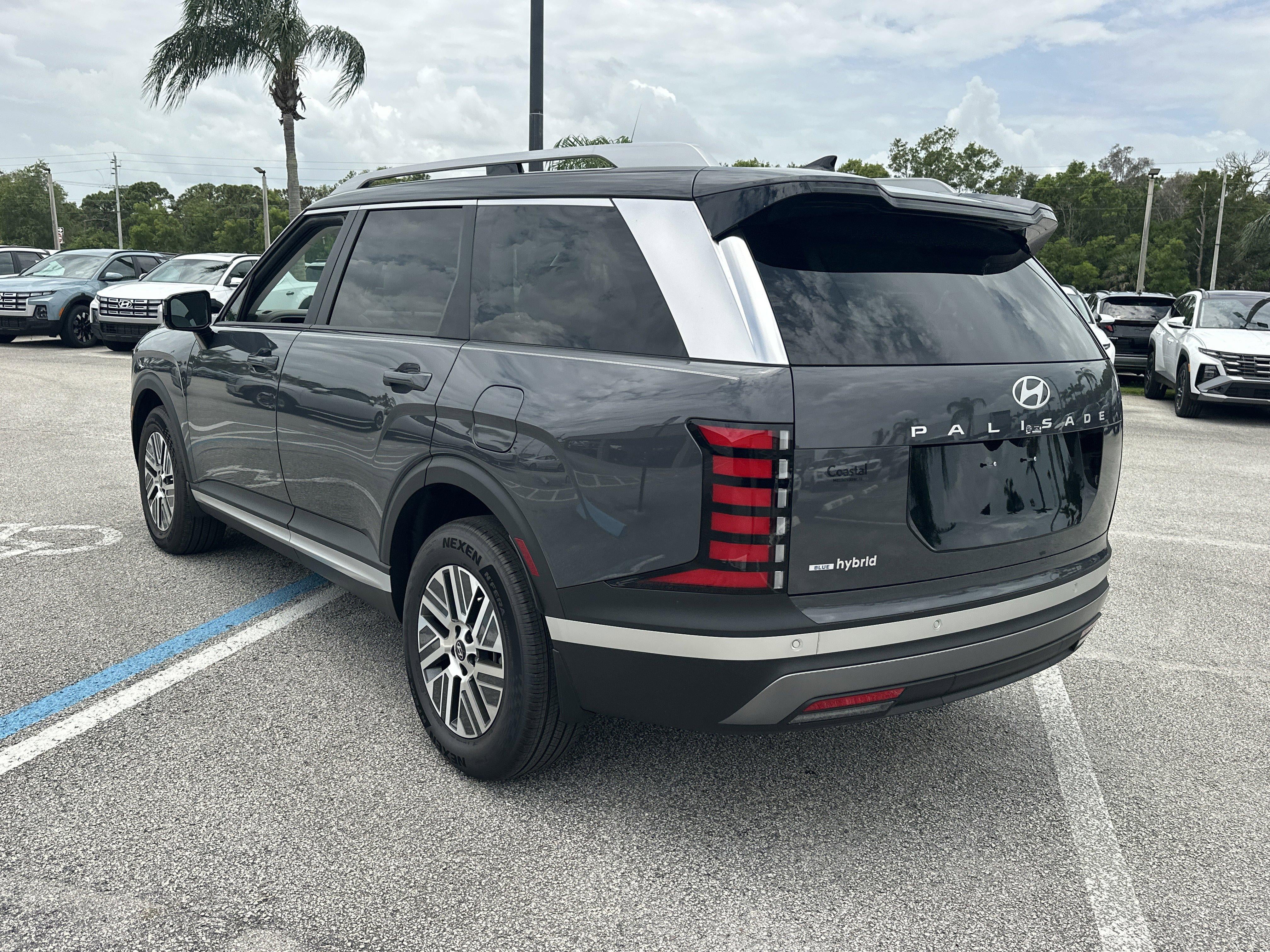 2026 Hyundai PALISADE HYBRID Blue SEL 7P