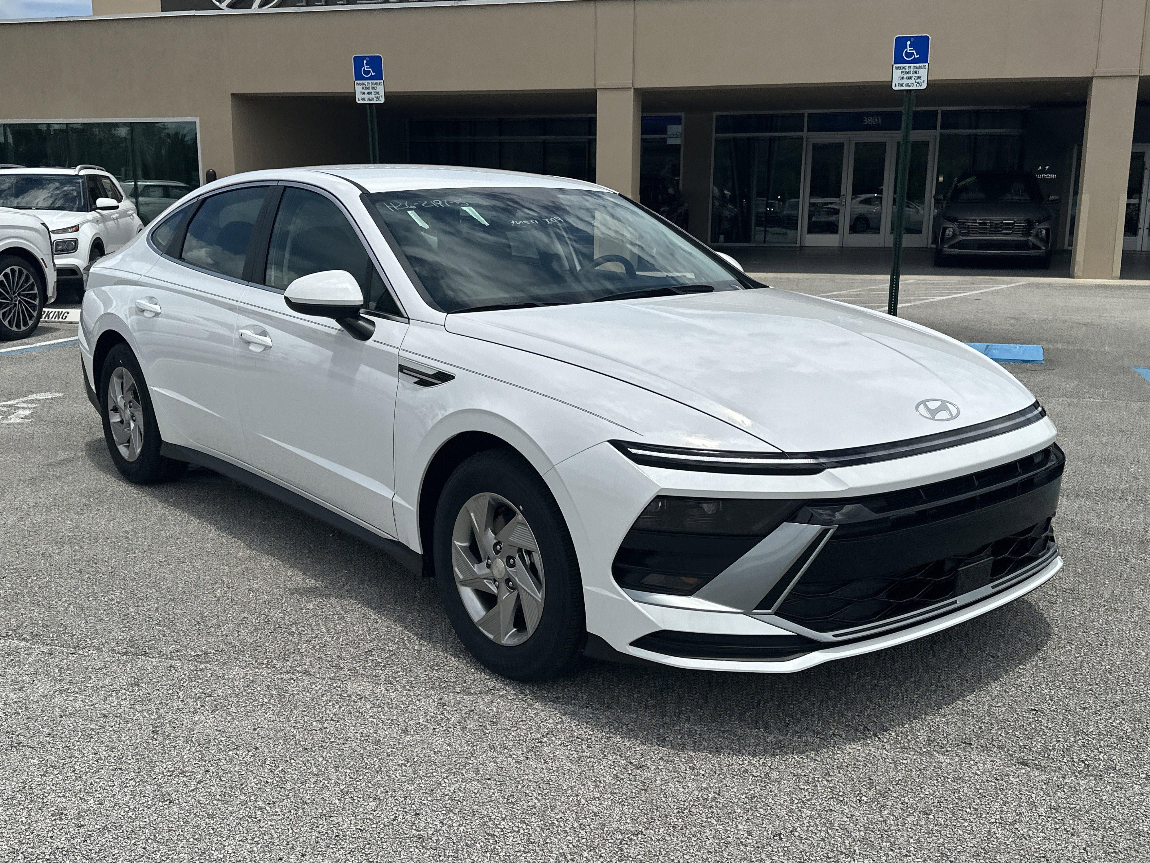 2026 Hyundai SONATA SE