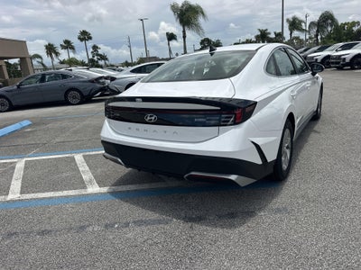 2026 Hyundai SONATA SE