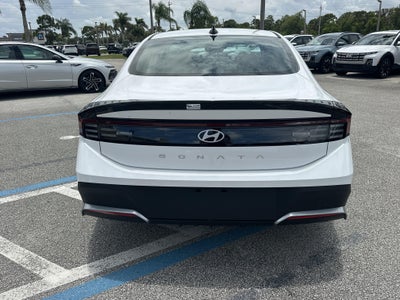 2026 Hyundai SONATA SE