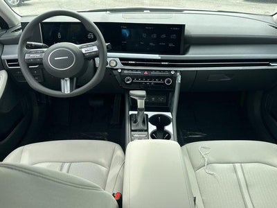 2026 Hyundai SONATA SE