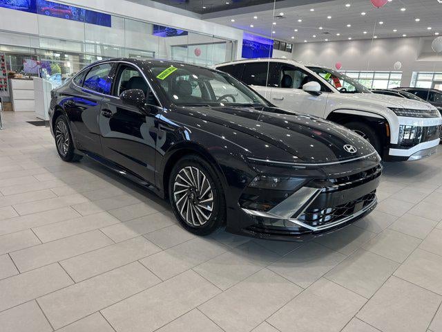 2025 Hyundai SONATA HYBRID Limited
