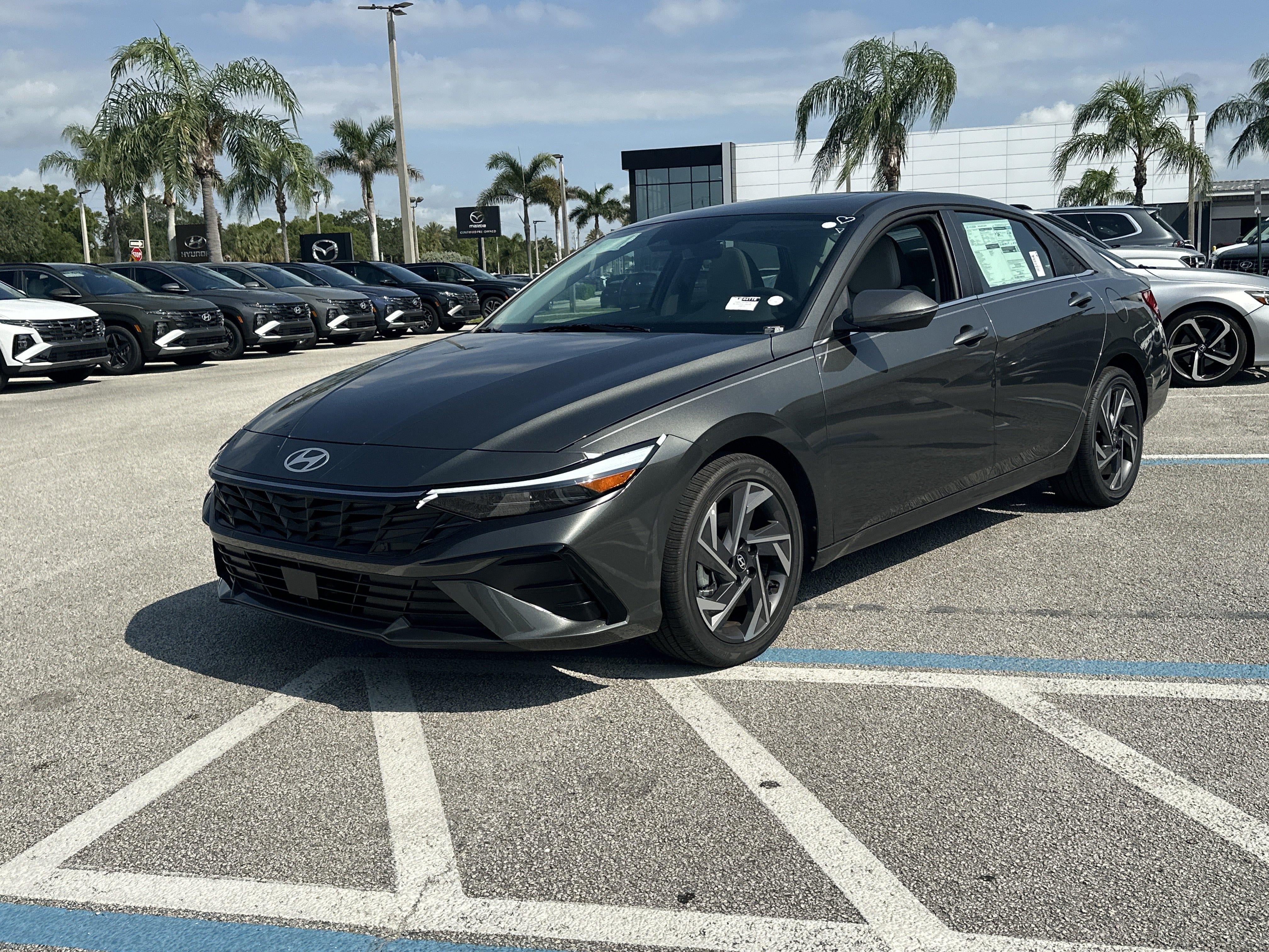 2026 Hyundai ELANTRA Limited