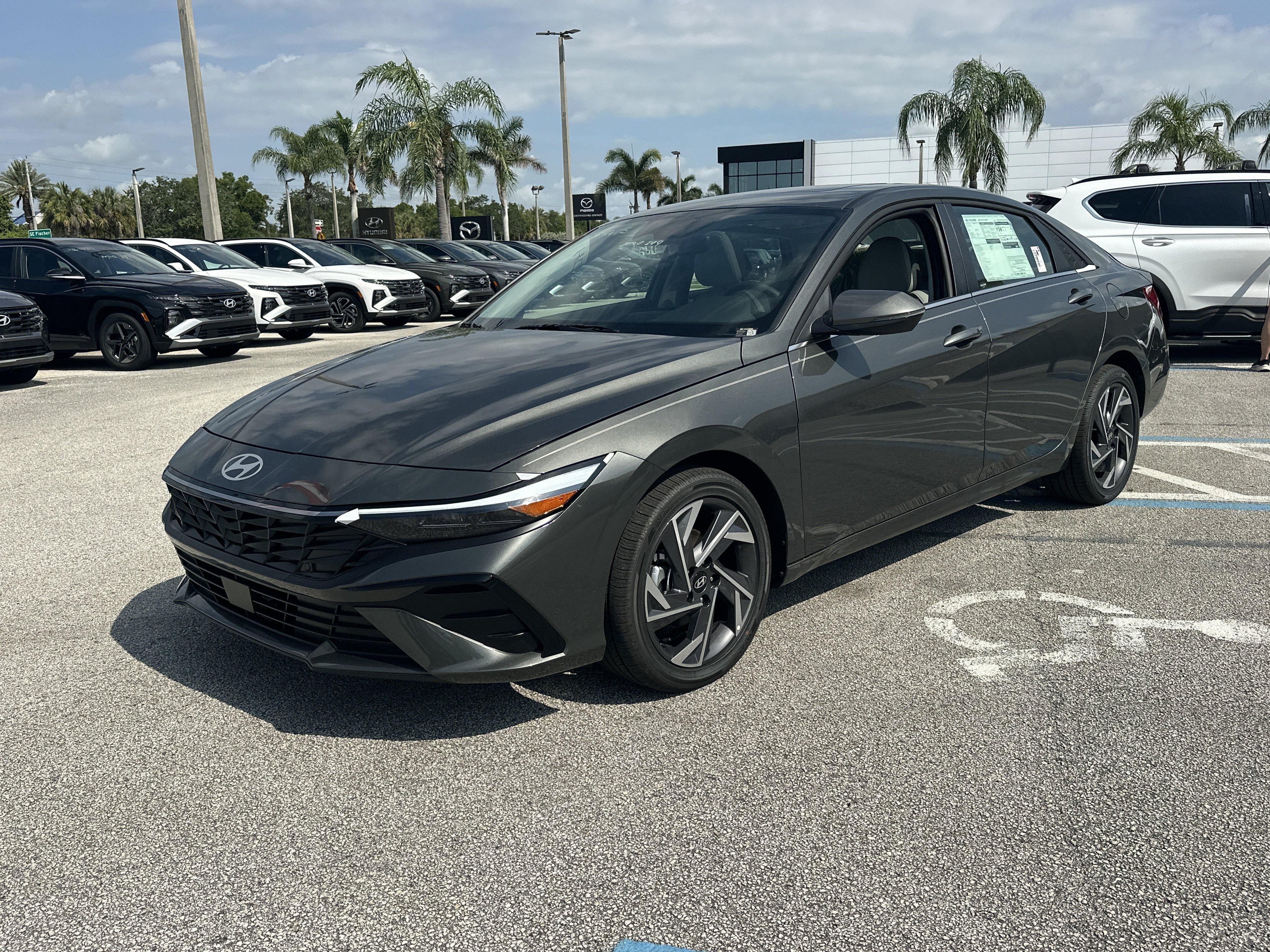 2026 Hyundai ELANTRA Limited