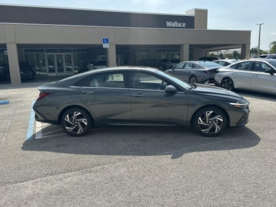 2026 Hyundai ELANTRA Limited