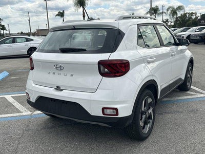 2026 Hyundai VENUE SEL