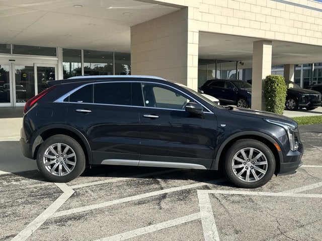 2023 Cadillac XT4 FWD Premium Luxury