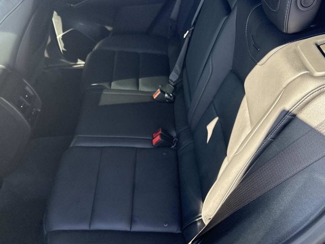 2023 Cadillac XT4 FWD Premium Luxury