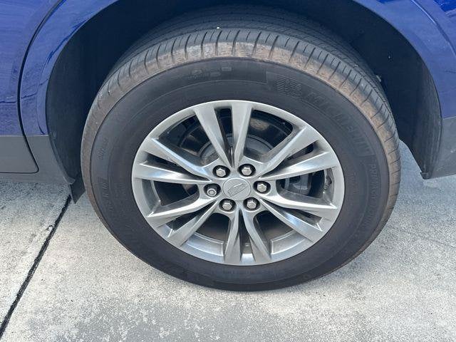 2023 Cadillac XT5 FWD Premium Luxury