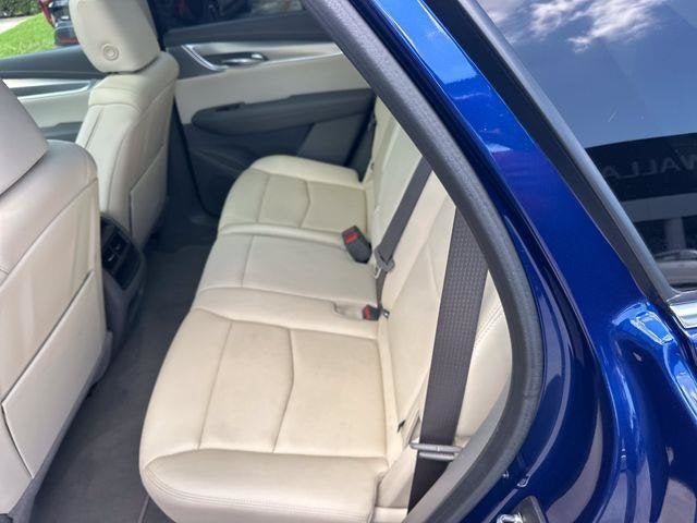 2023 Cadillac XT5 FWD Premium Luxury