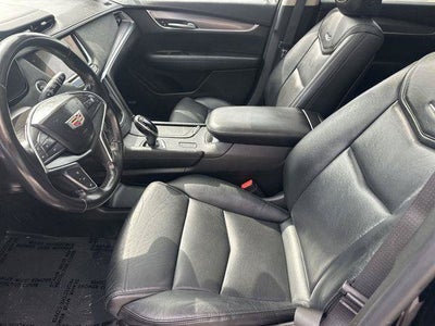 2019 Cadillac XT5 Luxury FWD
