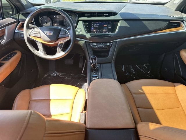 2025 Cadillac XT5 FWD Premium Luxury