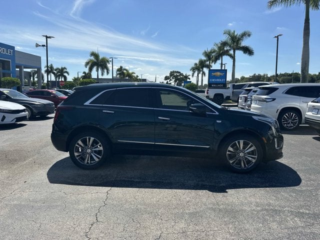 2025 Cadillac XT5 FWD Premium Luxury
