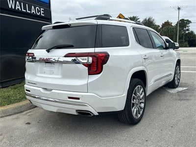 2023 GMC Acadia Denali
