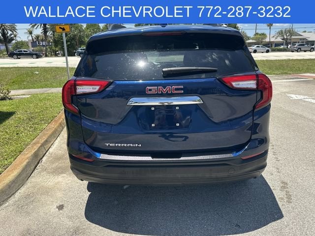 2022 GMC Terrain SLE