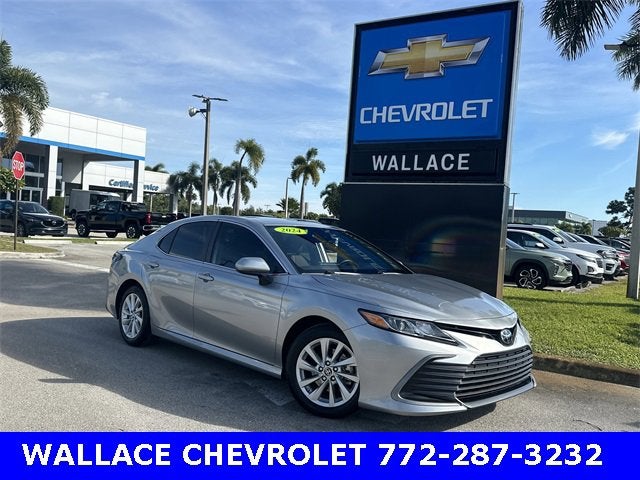 2024 Toyota Camry LE